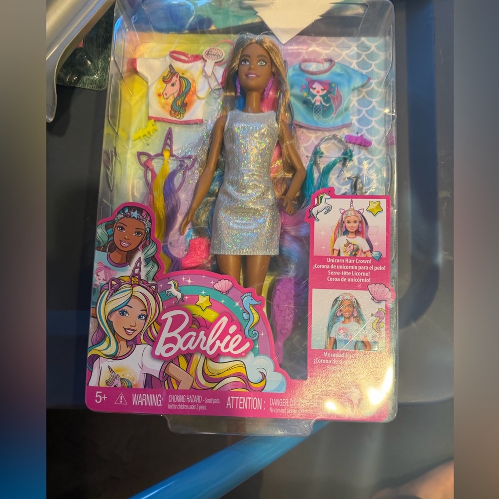 Barbie Rainbow Hair and Fashion Set